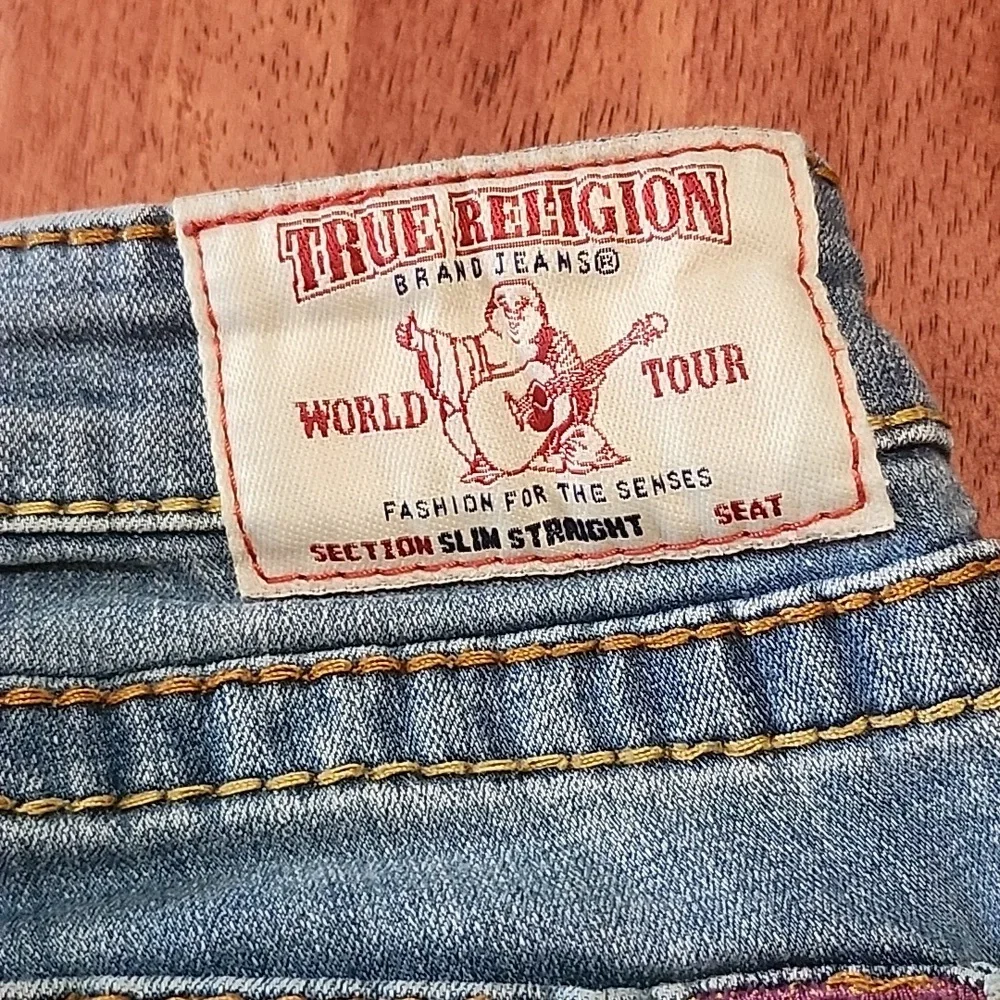 True Religion Straight Leg Jeans - Picture 5 of 5
